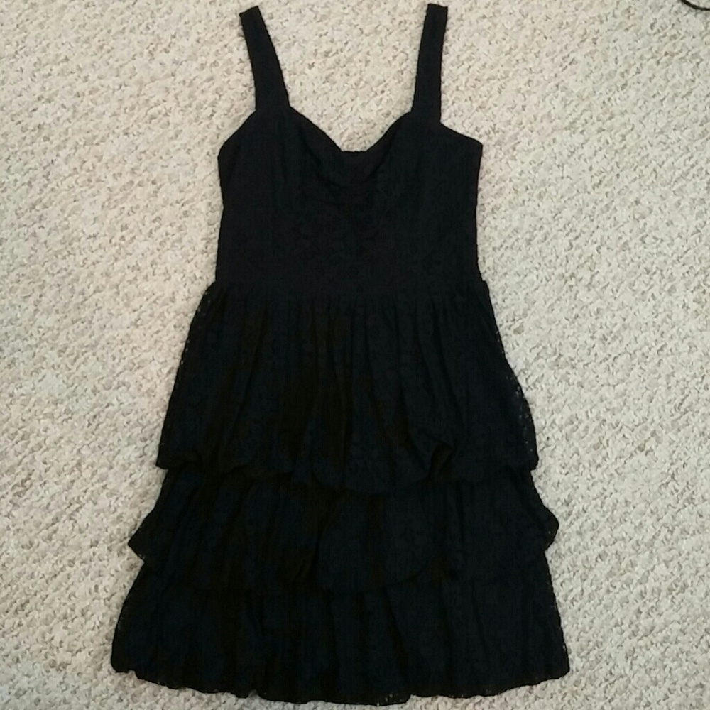 Guess lace dress